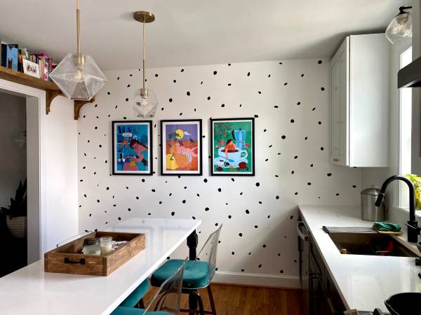 $2,200 / 2br - Bright, fully furnished 2BR NE DC rowhouse near Union Market (Carver-Langston, DC)64040025285762121