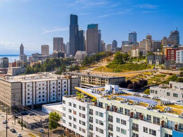 $1,424 / 424ft2 - Up to 12 Weeks Free!! Call Today to Claim Offer! (International District)63934289661442121