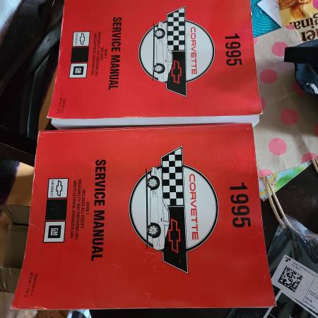 1995 Corvette manuals 1