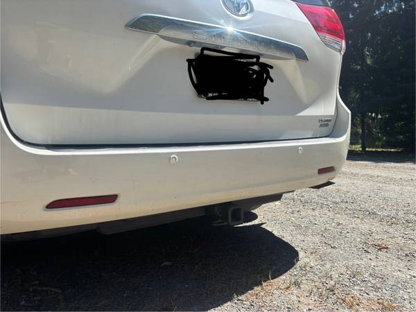 Toyota Sienna AWD - lifted minivan camper! - $16,800 (Leavenworth)63442590302721123