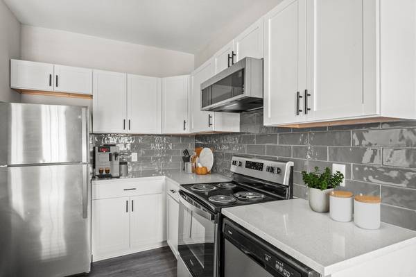 $1,550 / 2br - 868ft2 - ¡CASA DE 2 HABITACIONES Y 2 BAÑOS! Disponible AHORA (Murfreesboro)63680212140545121