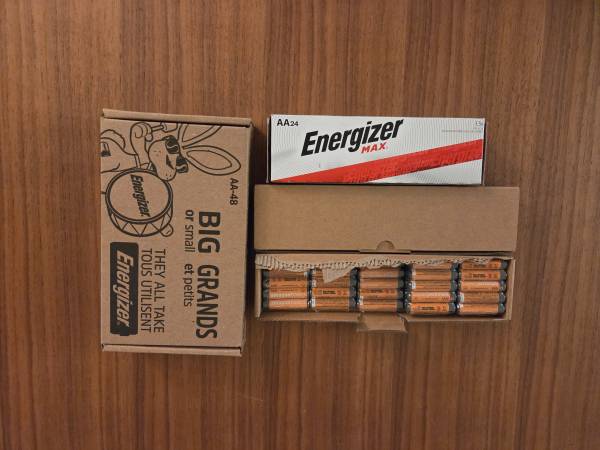 New Energizer AA AAA batteries, sealed 1