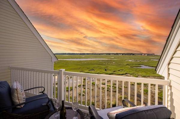 $2,674 / 2br - 1725ft2 - Beautiful Condo For Rent Located In Hampton (Hampton)63932060056579123