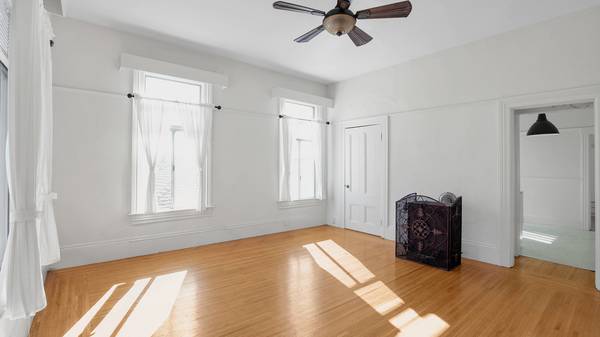 $1,950 / 1br - 3014 Encinal Ave #3 - 1 bedroom | 1 bathroom | Upper unit (alameda)63880013165827124