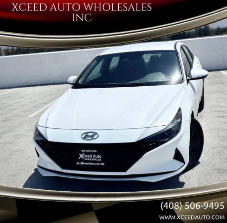1 2021 Hyundai Elantra  SEL 4dr Sedan SULEV Sedan 1