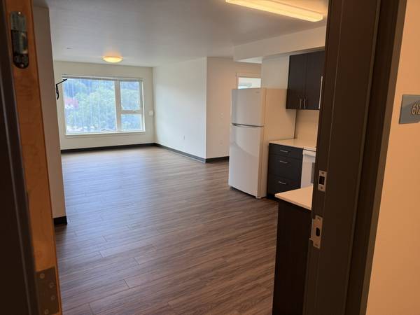 $1.300 / 1100 pies² - APARTAMENTOS NICHOLS COURT $$$$$$$$$$$$ OFERTA DE MUDANZA $$$$$$$$$$$$ (RAINER VALLEY)63408954260737124