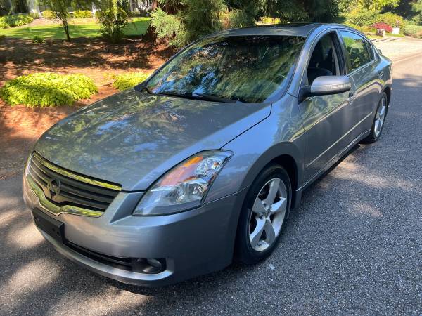 09 Altima V6 SE Limited >One-owner<  Pristine condition! - $4,500 (Edmonds)63624422409473120