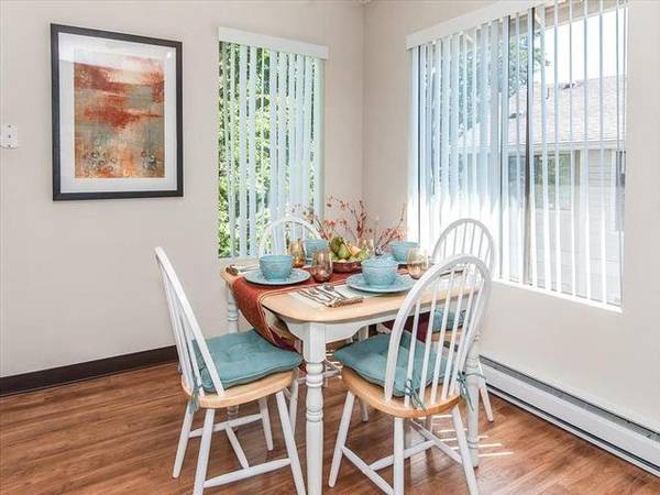 $2,006 / 2br - 1050ft2 - Sala de cartas y bingo, Sala de billar, Aire acondicionado en hogares seleccionados (Summerfield)63672564644739120