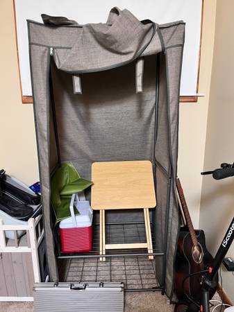 Wardrobe & Portable closet 1