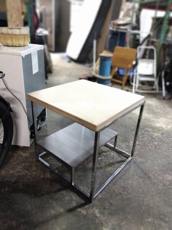 Square Nesting Table 1