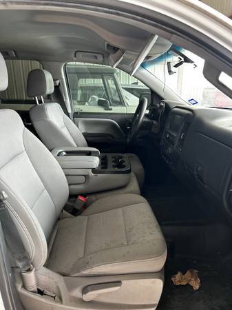 2018 Chevrolet Silverado 1500 Crew Cab - $7,90063616982174465123