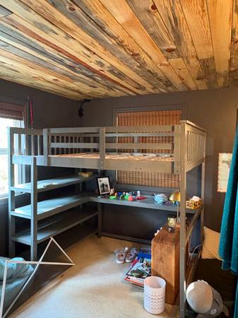 Bunk bed with desk 1