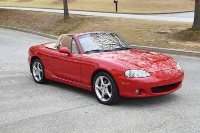 2002 MAZDA MIATA LS ; RED/TAN LEATHER/AUTO./57 K. MI. - $10,995 (conyers)63621042424321123