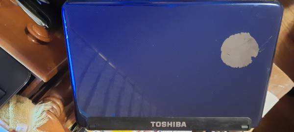 TOSHIBA E205-S1904 *REDUCED* 1