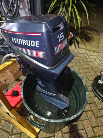 15 he Evinrude outboard 2 stroke 1