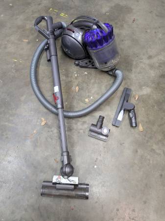 Dyson DC39 vacuum 1