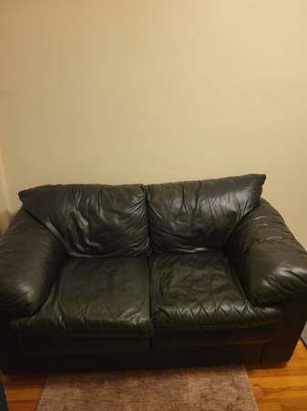 Great condition leather 2 seat couch - SOFT 1