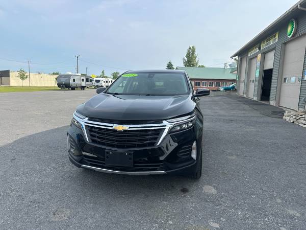 2023 CHEVROLET EQUINOX LT - $22,995 (Champlain)63622620875779121