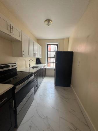$1.020 / 2 hab - ¡Hermoso apartamento de 2 habitaciones y 1 baño en Prospect Lefferts Gardens! A solo 1 bloque de Prospect Park (Prospect Lefferts Gardens)63233611387905121