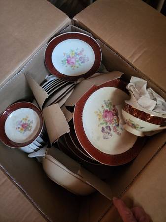 Royal China Cronin dishes 1