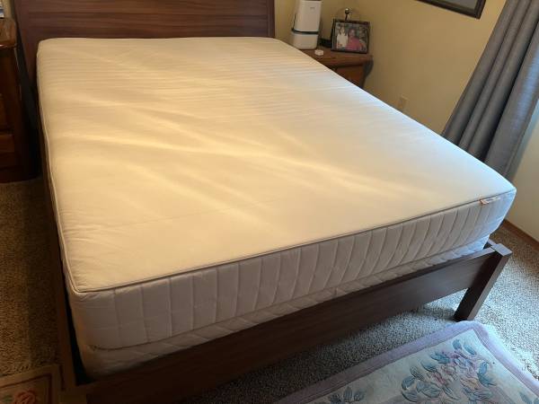 Queen Mattress 1
