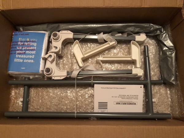 Regalo Swing Down Crib Rail - New In Box 1