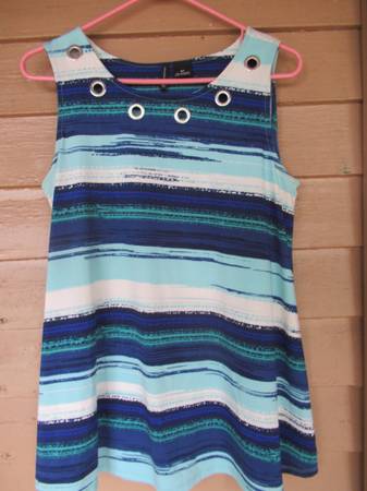 Junior Misses Ladies Sleeveless Summer Casual Tunic Tops, Size Medium 1