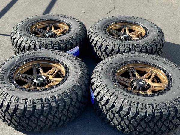 Llantas 17 pulgadas MT para Chevrolet Silverado, GMC Yukon Sierra 1500, aro 6x5.5 - $1.350 (Sacramento)63440114038529121