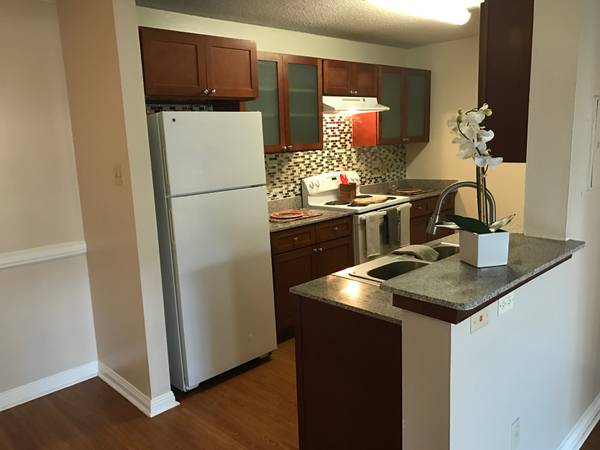 $1,134 / 2br - 960ft2 - Love Where You Live! (Lafayette)63857517182337121