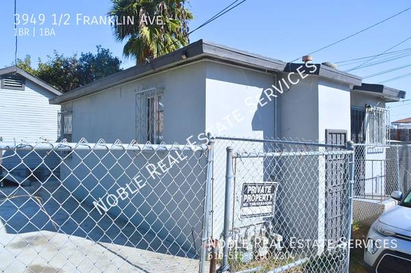 🛋️ Comfortable 1BR Duplex -Franklin 1