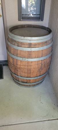 Wine barrel 1