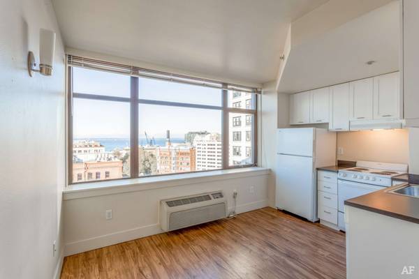 $1.519 / 1 hab. - 620 pies² - Momento de elevarse. Nuestro departamento de 1 hab., 620 pies² promete más. (Seattle - Centro de Seattle)63659679702017124