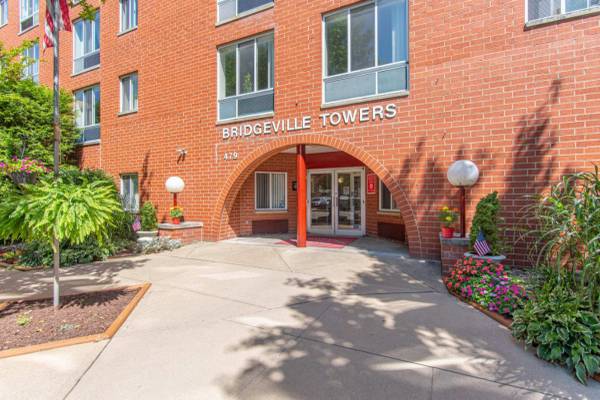 $993 / 1br - 663ft2 - Carpeting, Bridgeville PA, 1 Bed (479 Bank St Ext, Bridgeville, PA)64013369992707121