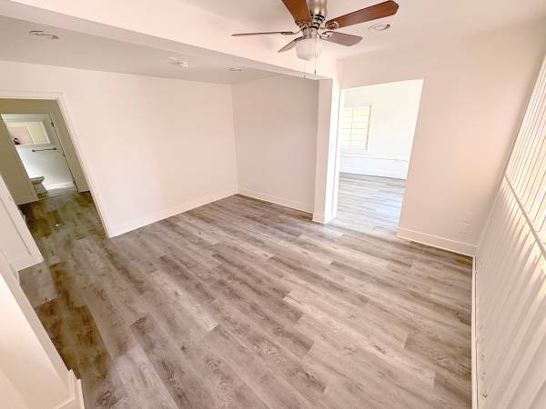 $1,400 / 850ft2 - Office Space for Lease El Sereno 3 offices + private restroom+parking (Los Angeles)63840107357441122