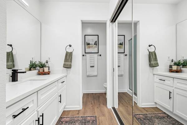 $2,695 / 1br - 628ft2 - Cable Ready, Washer & Dryer, State-of-the-Art Fitness Center (300 Rolling Oaks Dr, Thousand Oaks, CA)63800711681283122