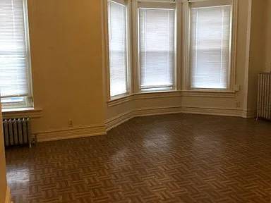 $1,150 / 2br - 900ft2 - 区2x1分钟车Great 2 floor apartment in the heart of center city Allentown (1307 W Hamilton St #2)64010161659778124