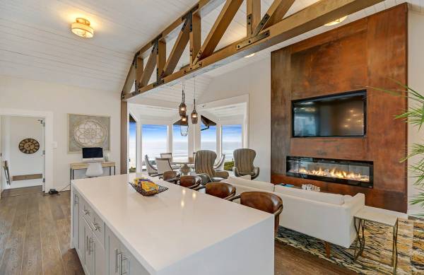 $2,735 / 424ft2 - Visitor Guest Suite, Stainless Steel Appliances, Free Weights (pacifica)63847329539587123