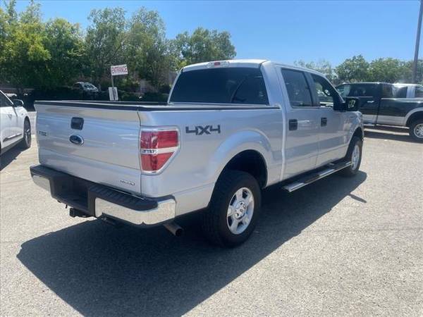 2011 Ford F150 SuperCrew 4x4 Low Miles Service Records Clean Carfax - $12,999 (www.idealtrucks.net)63619230972419123