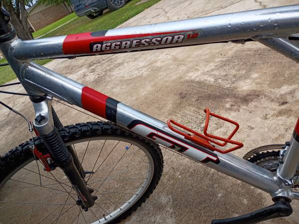 GT Mountain Bike - $125 (Denison)63443483061505123