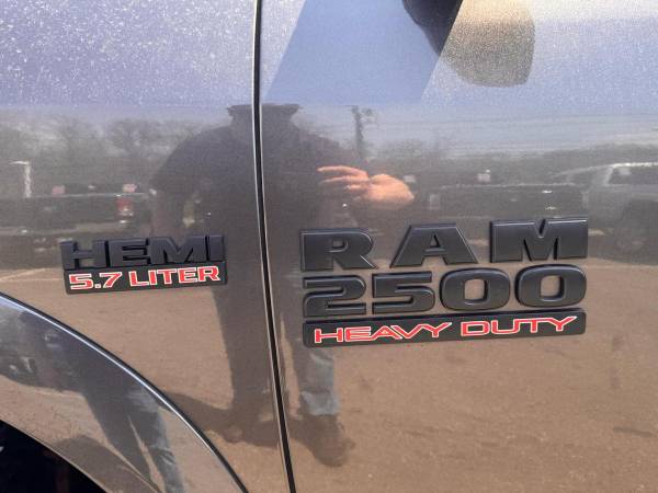 2016 RAM 2500 WOW 4X4 - Photo 10
