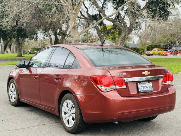 2013 Chevy Cruze (Título Limpio) $5400 - $5,400 (Sacramento)63619609705985123