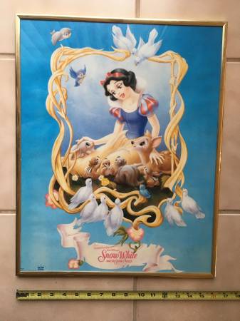 Framed Picture Disney Snow White! 16” x 20” Glass! Like New! 1