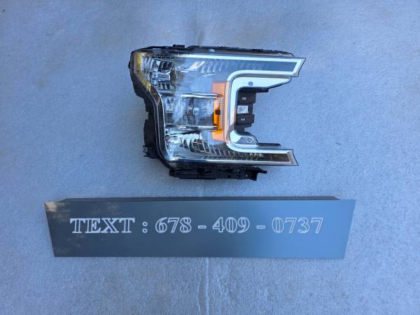 2018-2019-2020 Ford F-150 Right Passenger Headlight 1