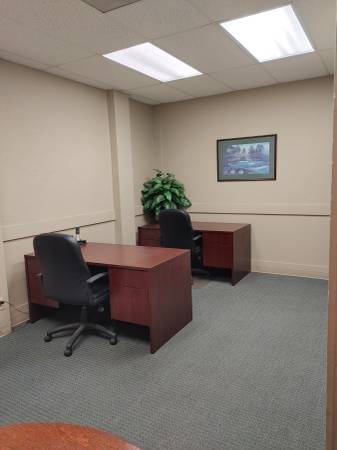 $850 / 200ft2 - OFFICE SPACE (Waterford CA)63970445012226120
