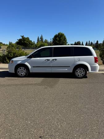 2014 Dodge Grand Caravan - $6,500 (Sacramento)63619576113281124
