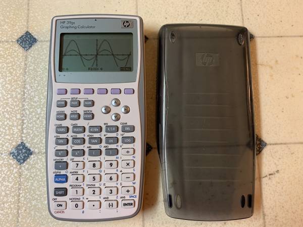 HP 39GS Graphing Calculator with Cover 1