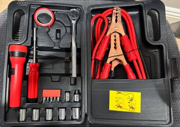 Roadside Emergency Kit 1