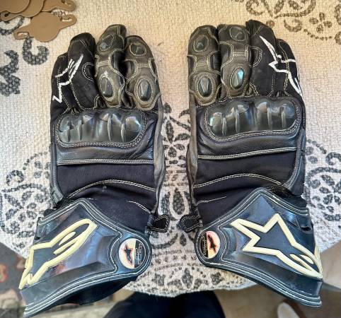 Alpinestars GP Pro gloves XL 1