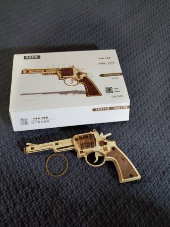 Rubber Band Gun 1