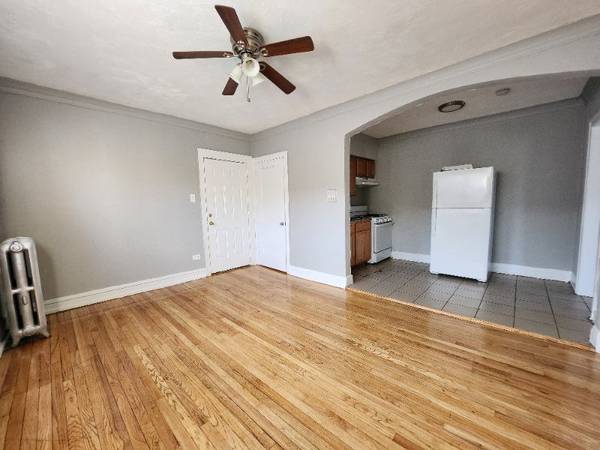 $570 Pleasant Auburn Gresham 1Br 1Ba Heat Included (Auburn Gresham)63960011408131121